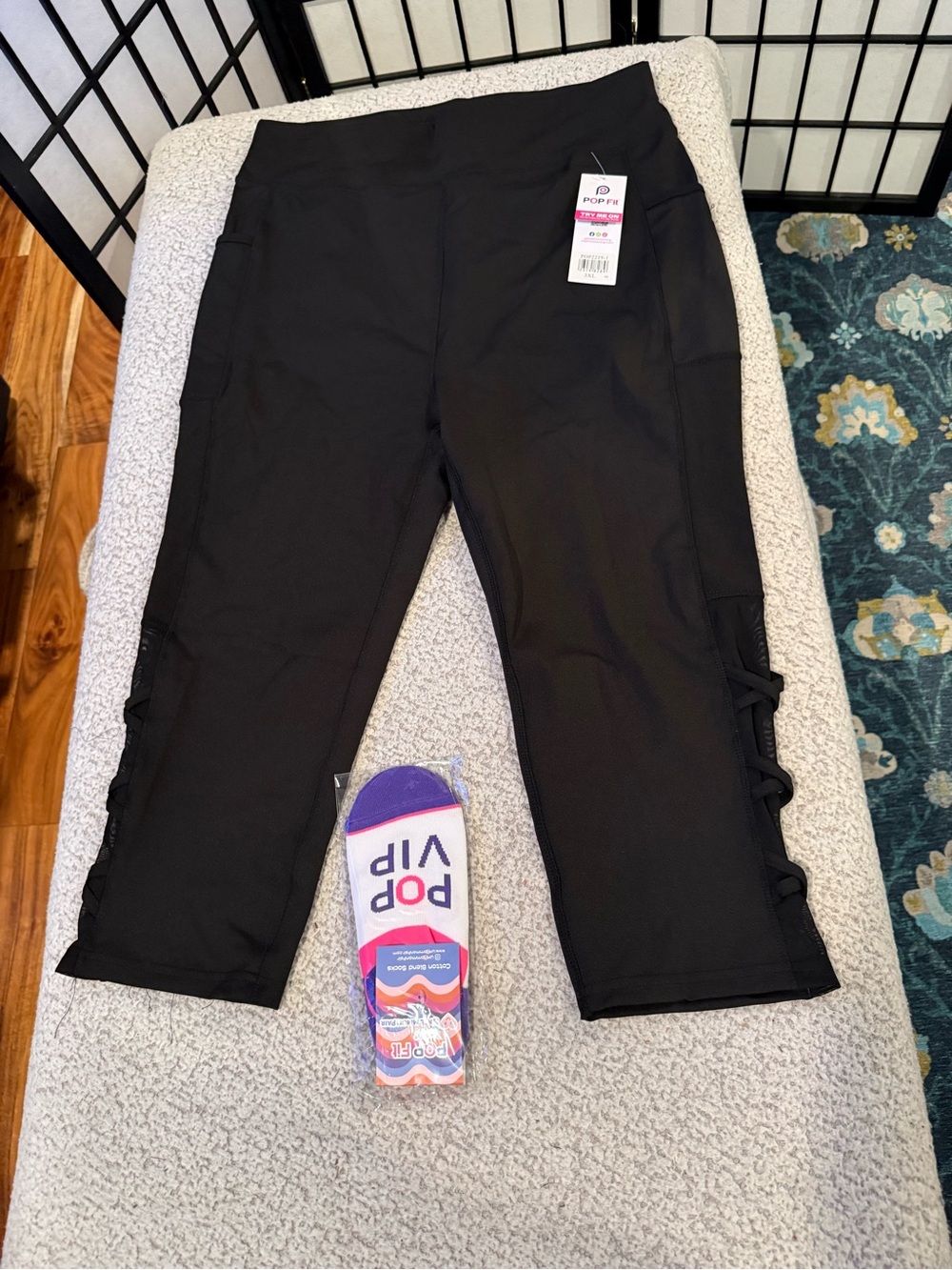 POP Fit Black Capri Leggings with Side Loop Detail